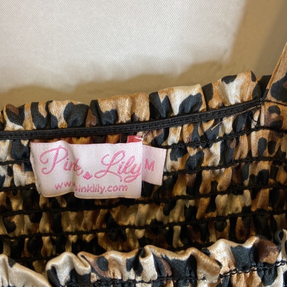 Pink Lily Leopard Print Smocked Bow Tie Dress - Picture 6 of 8